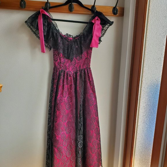 the  prom dress black and red lace - Picture 4 of 10